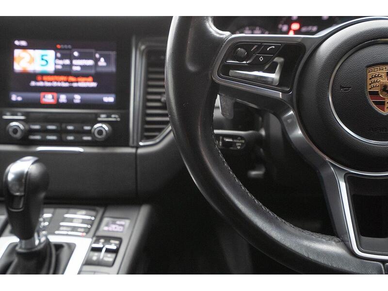 Used Porsche Macan 2018 for sale - 77990193: Photo 33