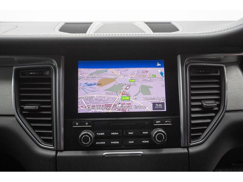 Used Porsche Macan 2018 for sale - 77990193: Photo 36