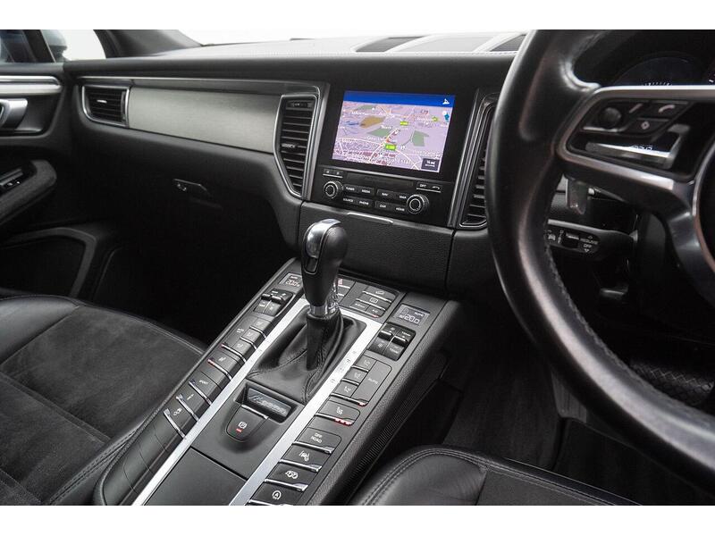 Used Porsche Macan 2018 for sale - 77990193: Photo 43