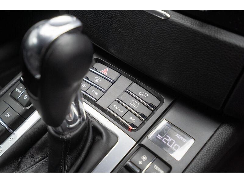 Used Porsche Macan 2018 for sale - 77990193: Photo 46