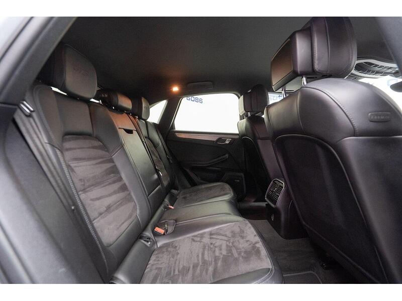 Used Porsche Macan 2018 for sale - 77990193: Photo 53