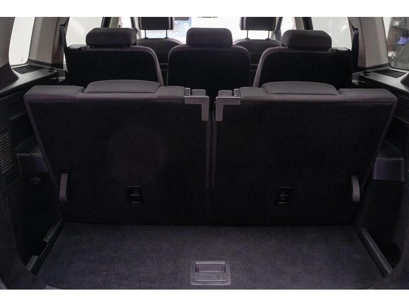 Used Volkswagen Touran for sale - 77947098: Photo 13