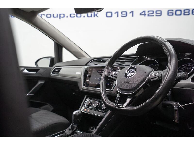 Used Volkswagen Touran for sale - 77947098: Photo 20