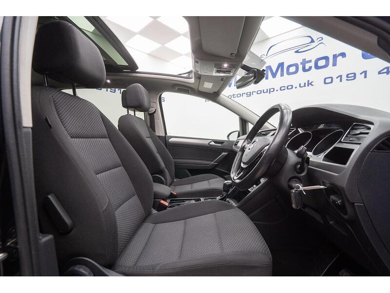 Used Volkswagen Touran for sale - 77947098: Photo 21