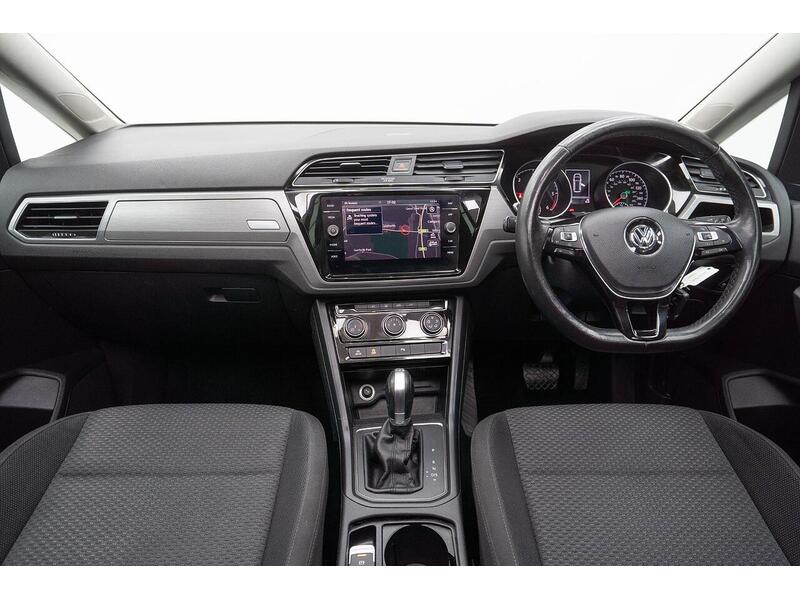 Used Volkswagen Touran for sale - 77947098: Photo 26