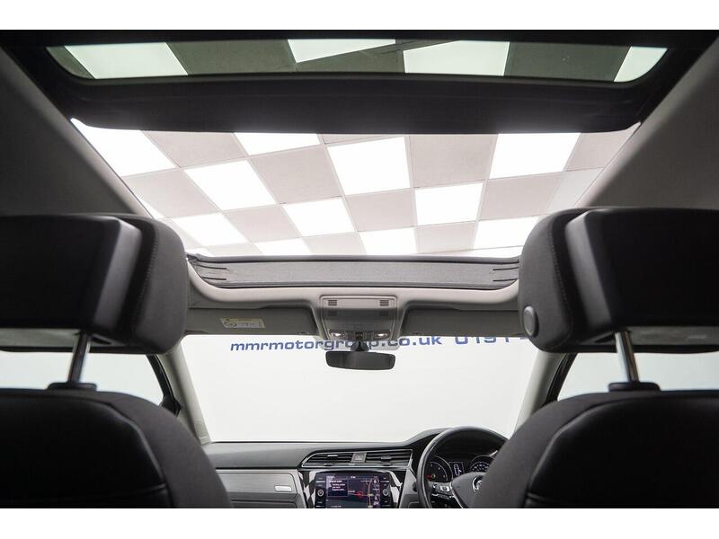 Used Volkswagen Touran for sale - 77947098: Photo 32