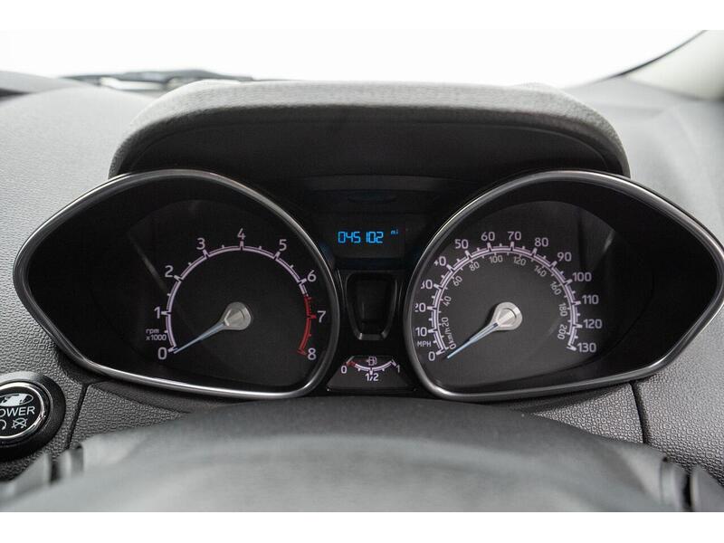 Used Ford Ecosport 2017 for sale - 76659945: Photo 32