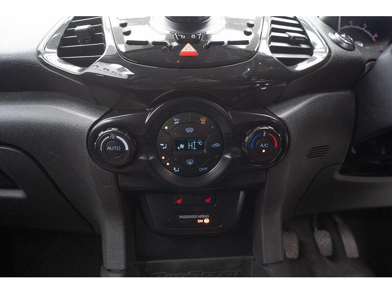 Used Ford Ecosport 2017 for sale - 76659945: Photo 34