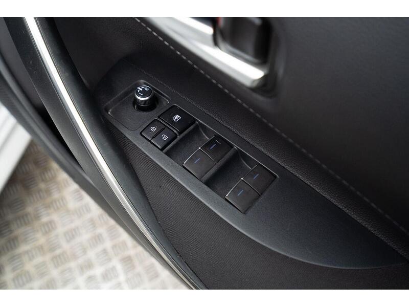 Used Toyota Corolla 2021 for sale - 76659942: Photo 39