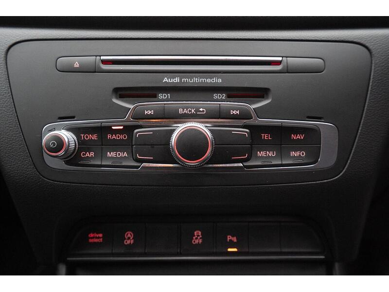 Used Audi Q3 2017 for sale - 77968040: Photo 32