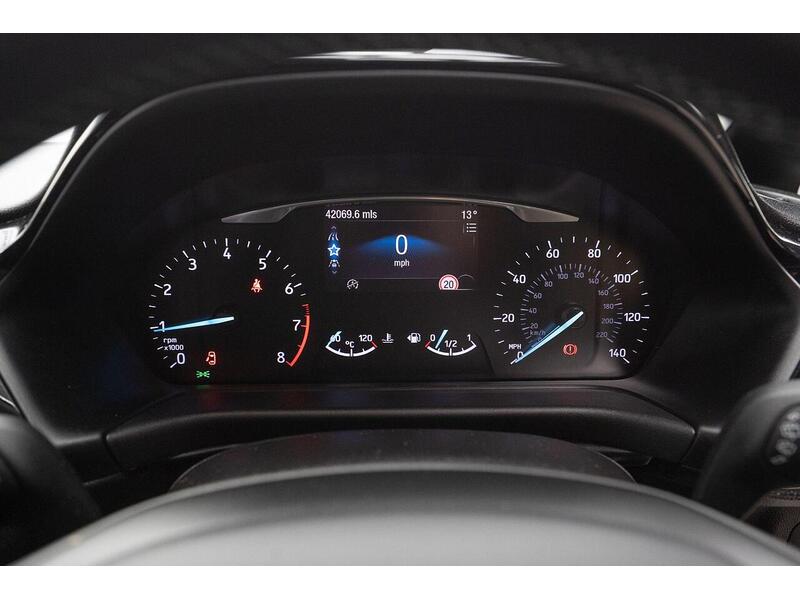 Used Ford Fiesta 2018 for sale - 76659923: Photo 32