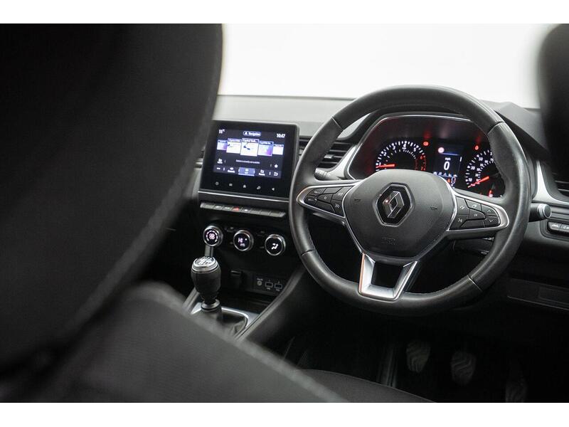 Used Renault Captur 2021 for sale - 76659954: Photo 40