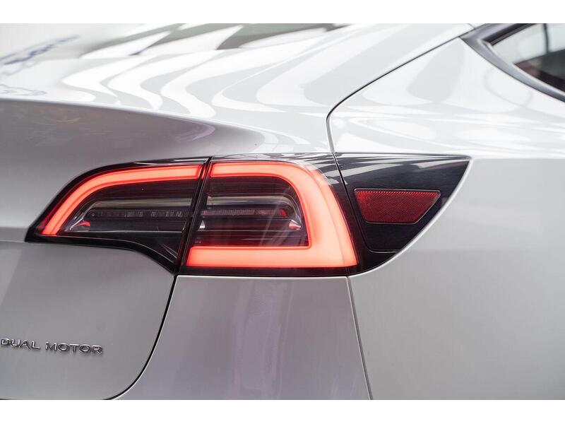 Used Tesla Model 3 2021 for sale - 76659919: Photo 19