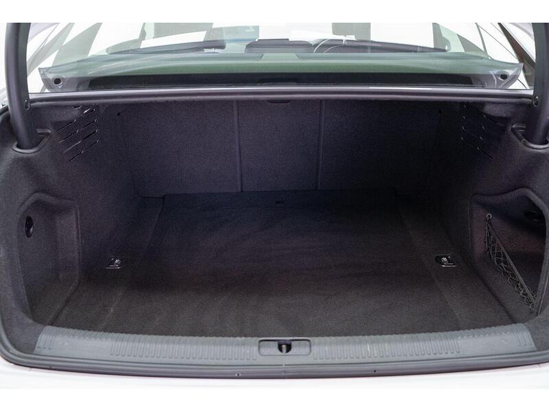 Used Audi A4 2017 for sale - 76659981: Photo 13