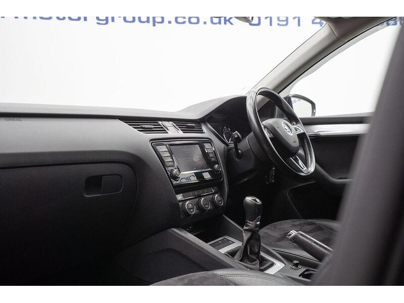 Used Skoda Octavia 2017 for sale - 76659947: Photo 21