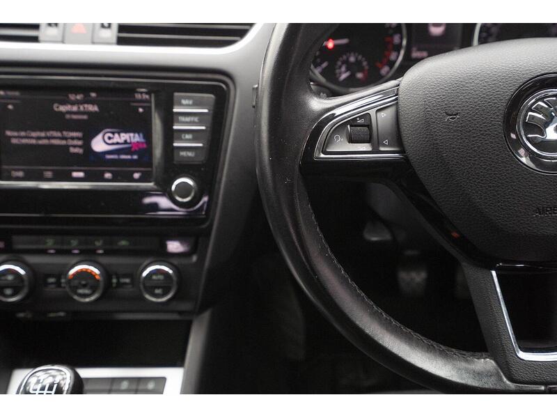 Used Skoda Octavia 2017 for sale - 76659947: Photo 27