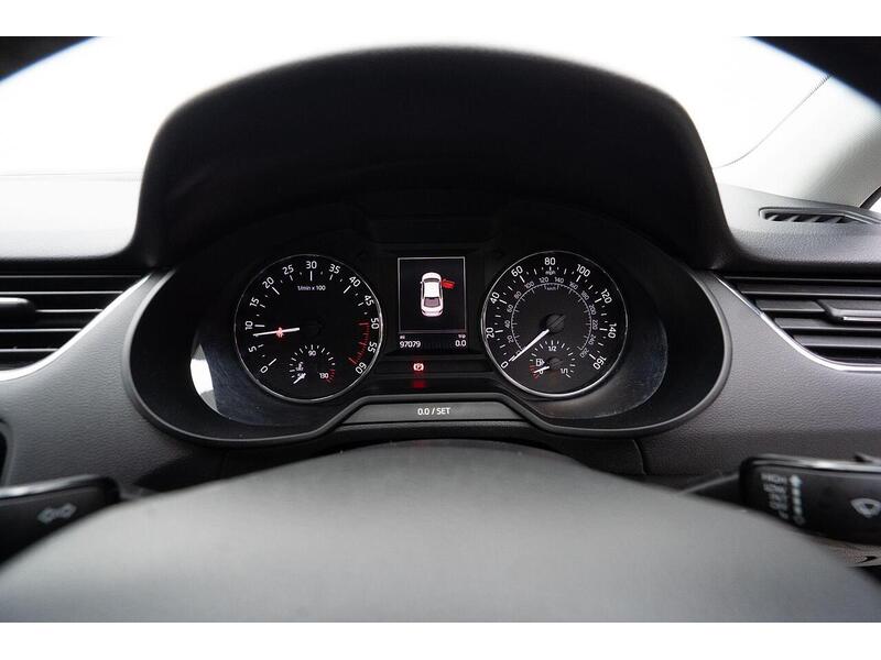 Used Skoda Octavia 2017 for sale - 76659947: Photo 29