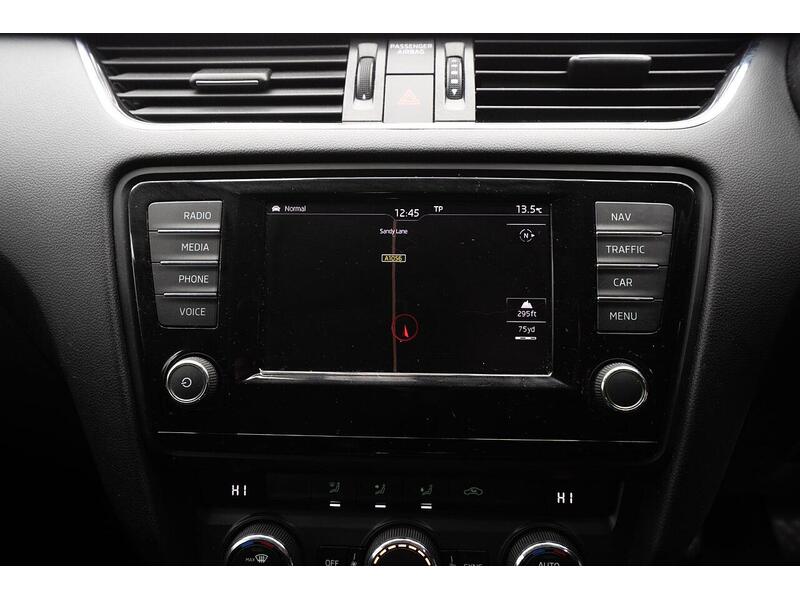 Used Skoda Octavia 2017 for sale - 76659947: Photo 32