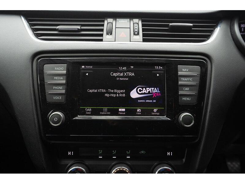 Used Skoda Octavia 2017 for sale - 76659947: Photo 33