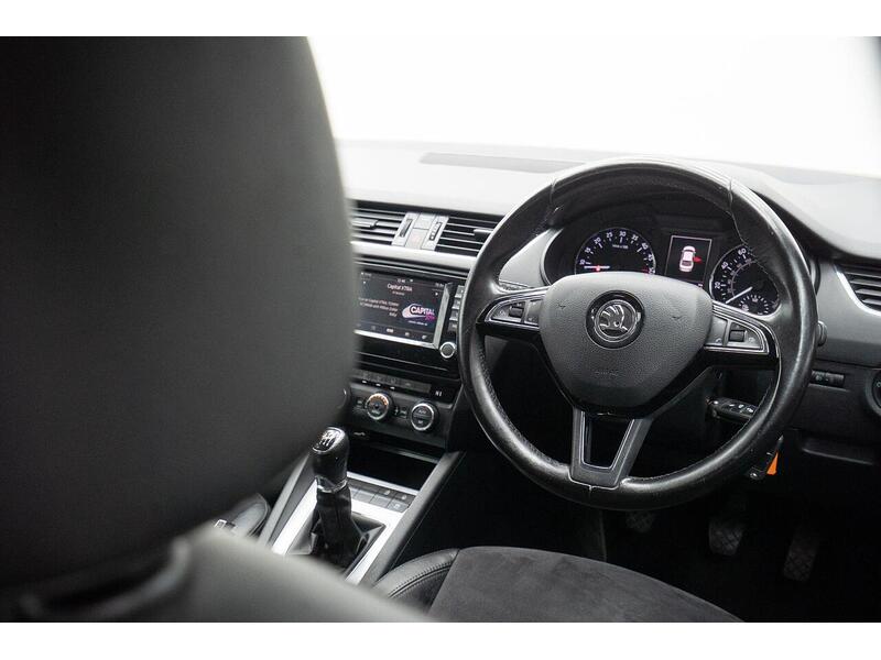Used Skoda Octavia 2017 for sale - 76659947: Photo 35