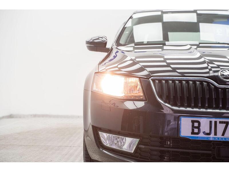 Used Skoda Octavia 2017 for sale - 76659947: Photo 5