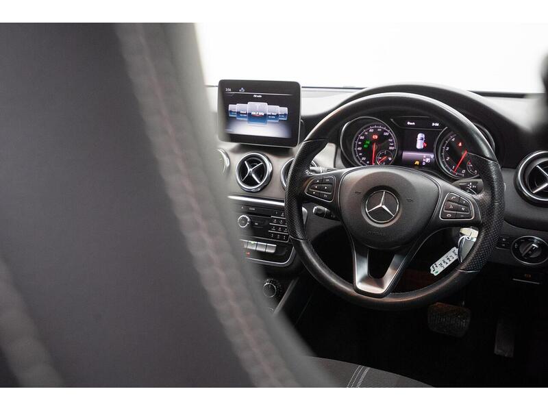 Used Mercedes-Benz GLA 2018 for sale - 76659933: Photo 39
