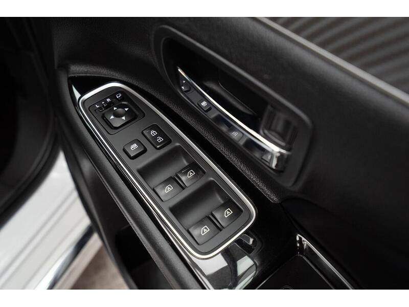 Used Mitsubishi Outlander 2019 for sale - 76659977: Photo 42