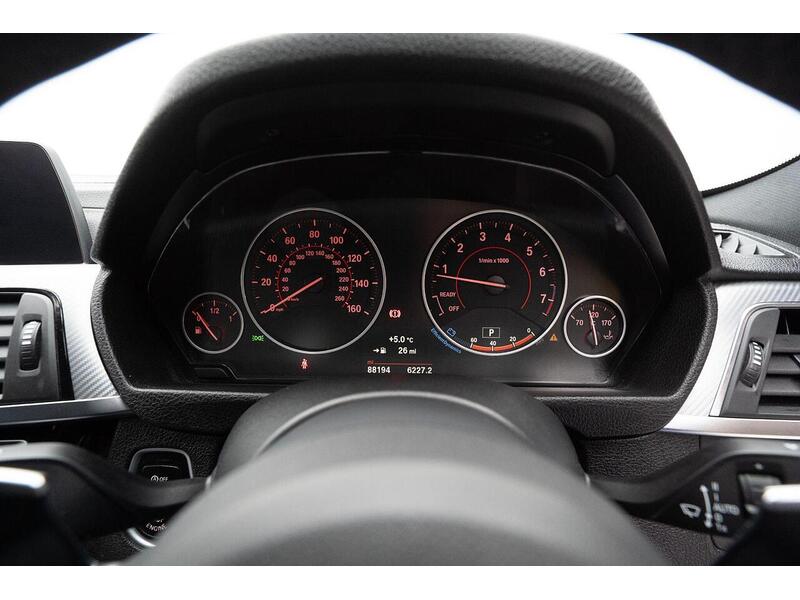 Used BMW 3 Series 2018 for sale - 76659948: Photo 33