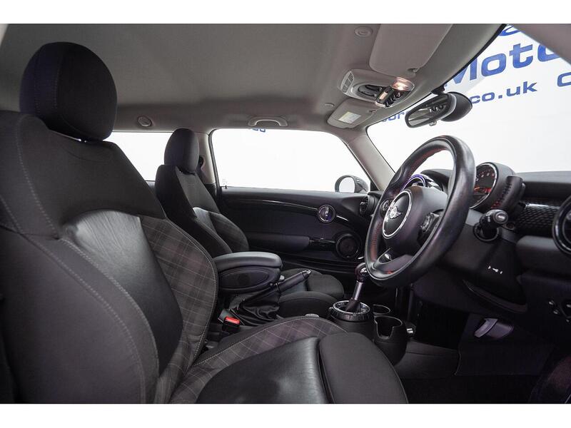 Used MINI Hatch 2017 for sale - 76659978: Photo 26