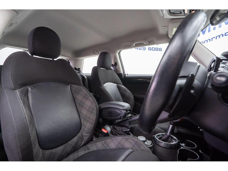 Used MINI Hatch 2017 for sale - 76659978: Photo 27