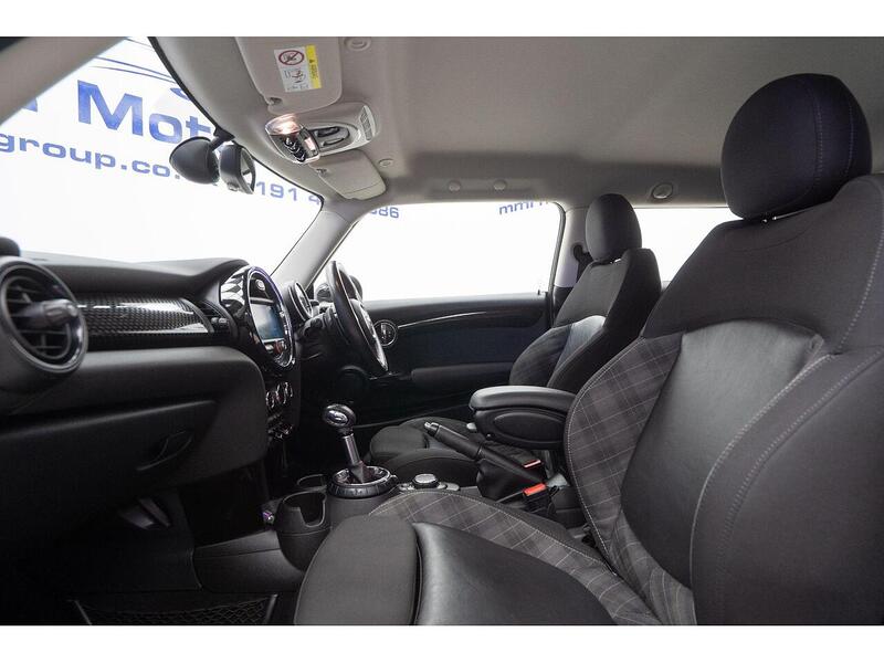 Used MINI Hatch 2017 for sale - 76659978: Photo 29