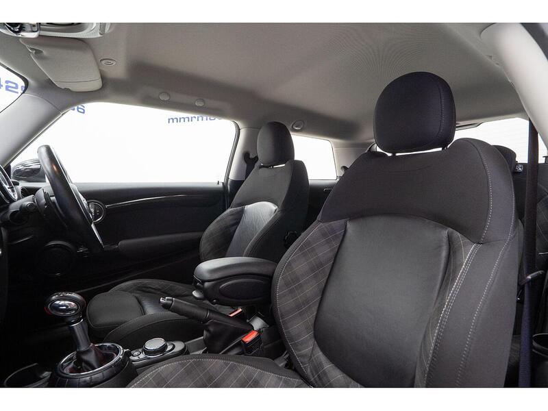 Used MINI Hatch 2017 for sale - 76659978: Photo 30