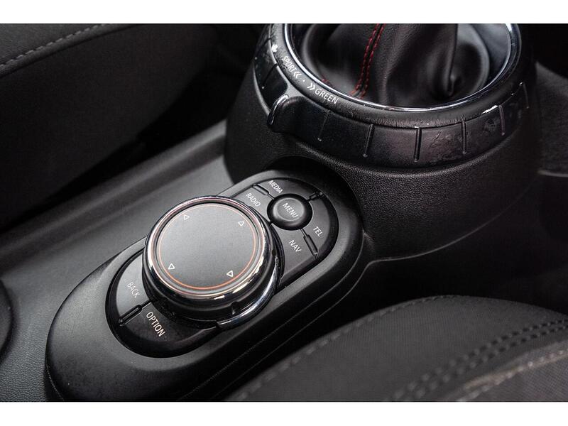 Used MINI Hatch 2017 for sale - 76659978: Photo 40