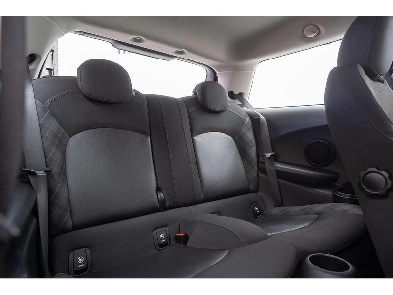 Used MINI Hatch 2017 for sale - 76659978: Photo 46