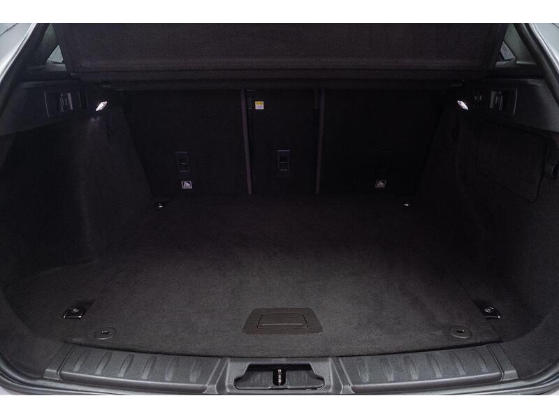 Used Jaguar F-Pace 2016 for sale - 76659910: Photo 13