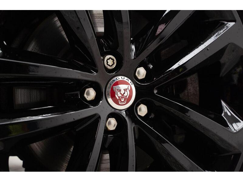 Used Jaguar F-Pace 2016 for sale - 76659910: Photo 18