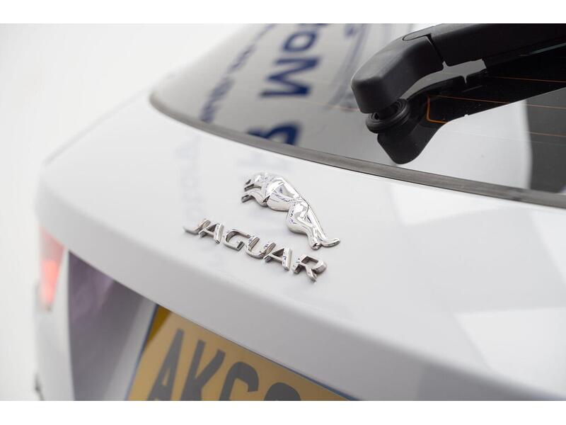 Used Jaguar F-Pace 2016 for sale - 76659910: Photo 20