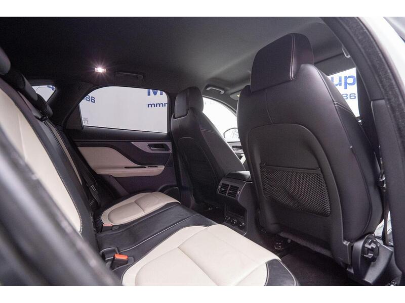Used Jaguar F-Pace 2016 for sale - 76659910: Photo 41