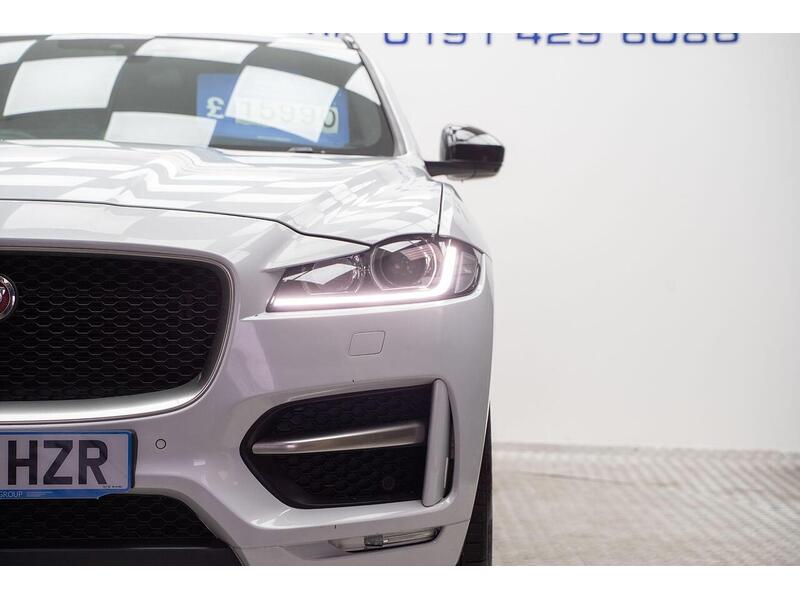 Used Jaguar F-Pace 2016 for sale - 76659910: Photo 6