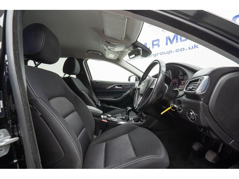 Used Infiniti Q30 2017 for sale - 76659984: Photo 22