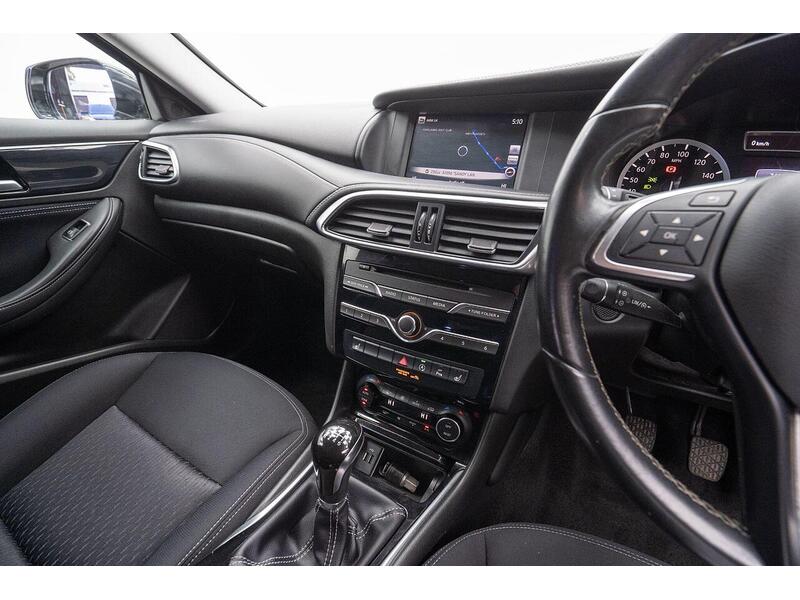 Used Infiniti Q30 2017 for sale - 76659984: Photo 33