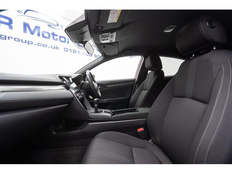 Used Honda Civic 2017 for sale - 76768829: Photo 26