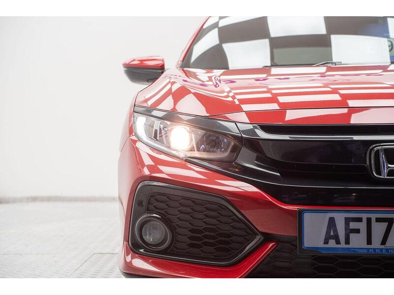 Used Honda Civic 2017 for sale - 76768829: Photo 5