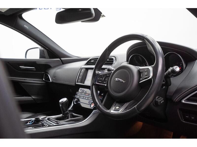 Used Jaguar XE 2017 for sale - 77337656: Photo 18