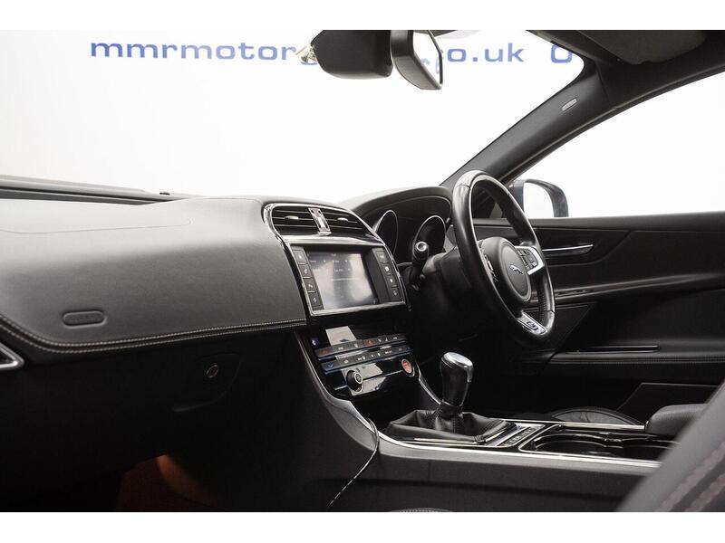 Used Jaguar XE 2017 for sale - 77337656: Photo 21