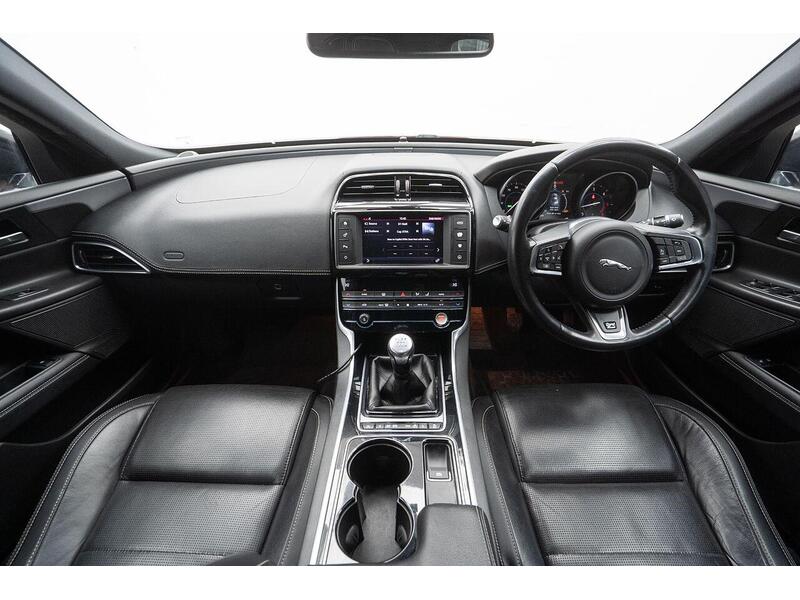 Used Jaguar XE 2017 for sale - 77337656: Photo 24