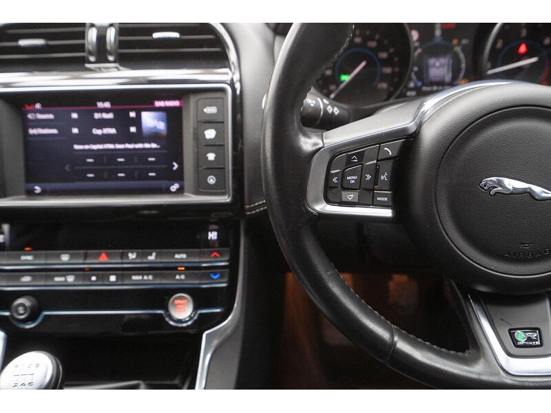 Used Jaguar XE 2017 for sale - 77337656: Photo 26