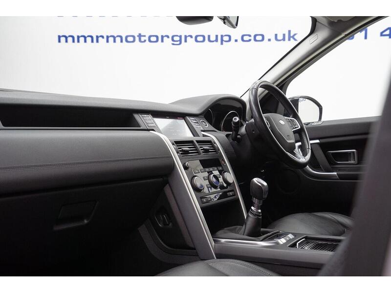 Used Land Rover Discovery Sport 2019 for sale - 76659914: Photo 25