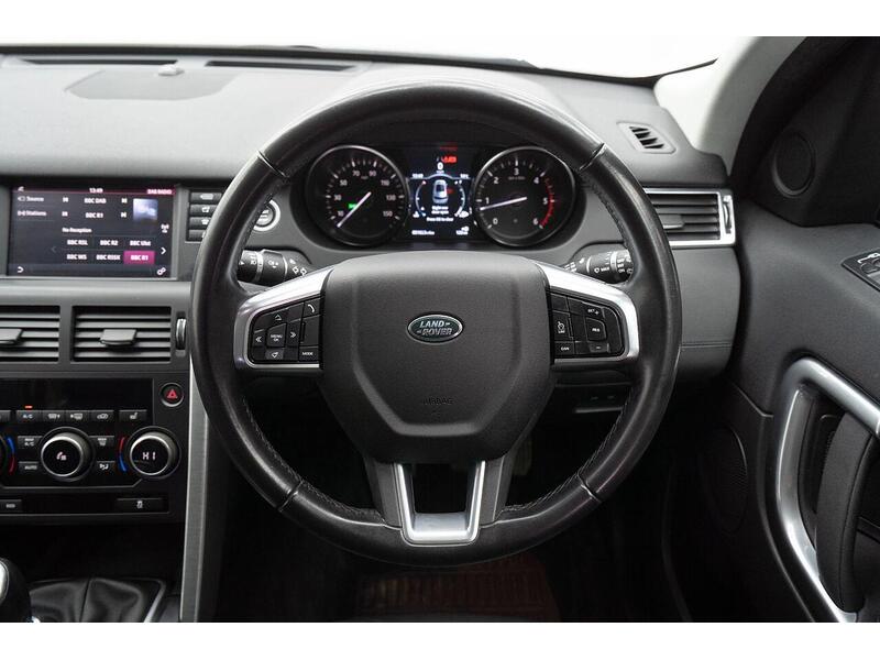 Used Land Rover Discovery Sport 2019 for sale - 76659914: Photo 30