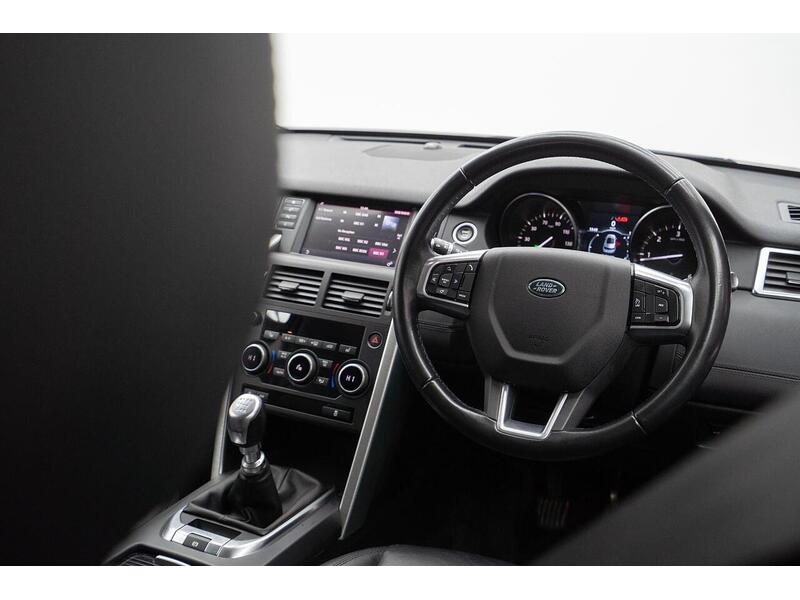 Used Land Rover Discovery Sport 2019 for sale - 76659914: Photo 41